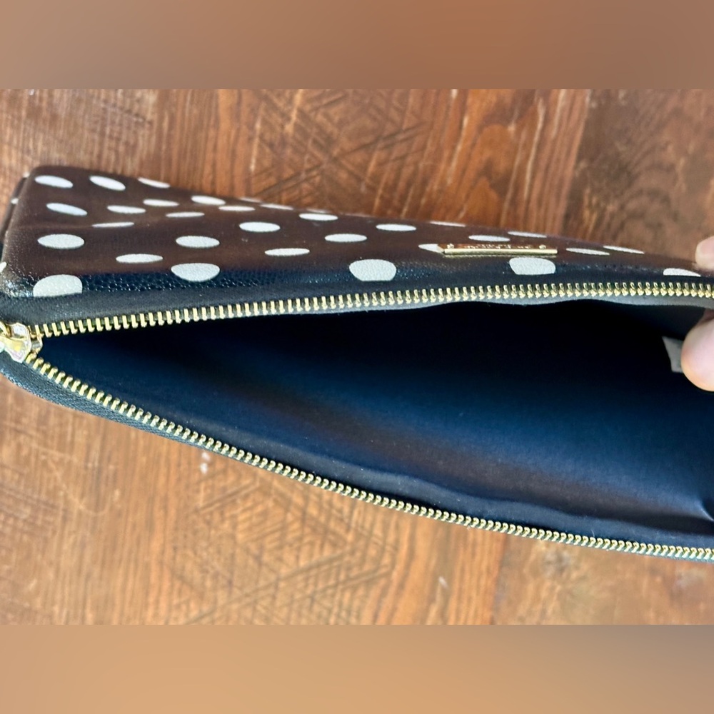 Kate Spade Dot Computer Sleeve - Picture 2 of 8